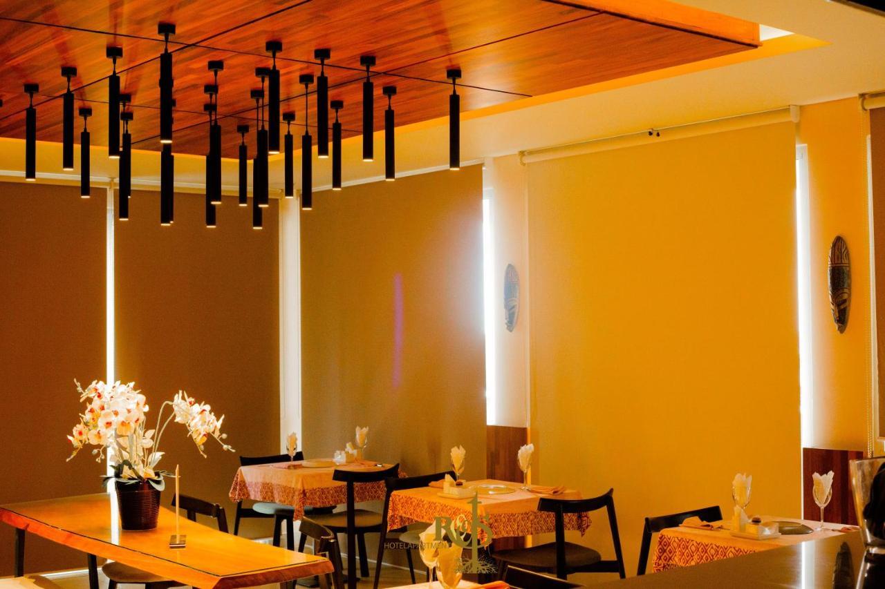 Roots Hotel Apartments Abidjan Ngoại thất bức ảnh